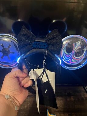 Rare Disneyland Star Wars Nites Light-Up Ear Headband - 2025 - NWT